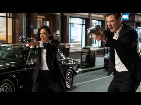 VIDEO : Critics Didn't Like 'Men in Black'