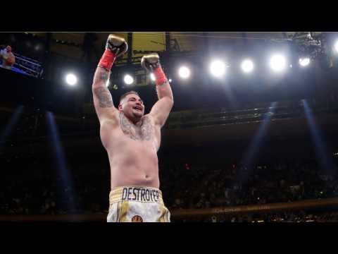 VIDEO : Conor McGregor Congratulates New Heavyweight Champion Andy Ruiz Jr.