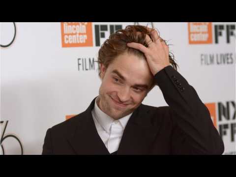 VIDEO : Robert Pattinson Officially To Take On Role Of Batman
