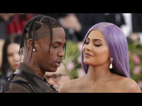 VIDEO : Kylie Jenner And Travis Scott Share Pictures Of Stormi
