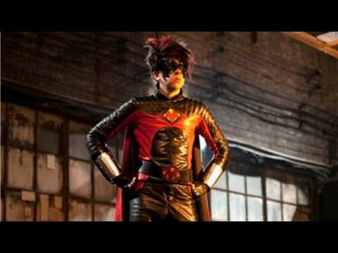 VIDEO : Karl Urban Uses The Spice Girls To Unite ?The Boys?