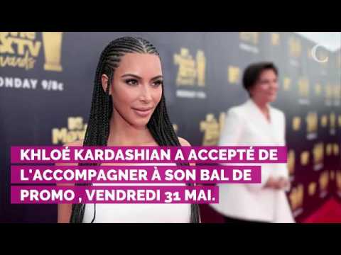 VIDEO : PHOTOS. Khlo Kardashian ralise le rve d'un fan et l'accompagne  son bal de promo