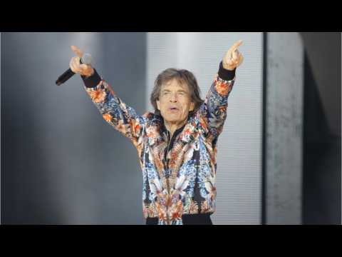 VIDEO : Mick Jagger Is Feeling 'Pretty Good'