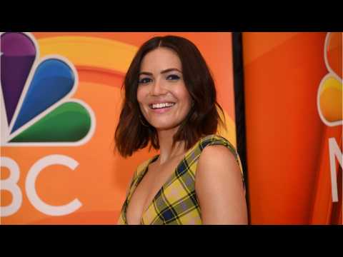 VIDEO : Mandy Moore Reaches Mount Everest Base Camp