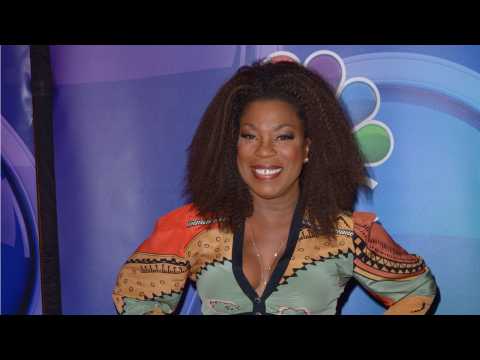 VIDEO : Lorraine Toussaint Files For Divorce And Asks For Spousal Support
