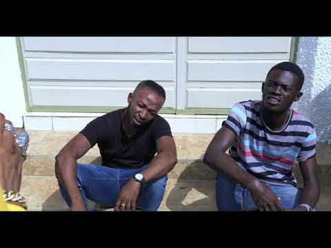 VIDEO : T ONE Le 1er smartphone de TRACE - Safarel Obiang
