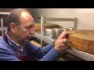 Etterbeek - Pascal Sauvegnier, maître fromager, montre comment tester un fromage (Vidéo Germani)