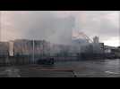 Un énorme incendie ravage l'usine Soufflet alimentaire à Valenciennes