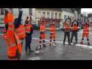 Montreuil : l'échauffement des ouvriers du chantier de la ligne Saint-Pol-Etaples