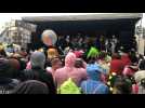 La bataille de confettis clôture le carnaval de Granville