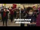 Ces malades du coronavirus incités à danser pour réduire leur stress