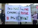 Paris: des centaines de jeunes manifestent contre la crise climatique et la précarité