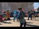 Coronavirus : « Rendez-nous la teuf », 6500 personnes défilent à Marseille pour le carnaval de la Plaine