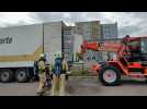 Couillet: un camion transportant 12 tonnes de charbon de bois menace de s'embraser