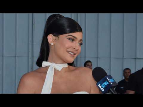 VIDEO : Kylie Jenner Instagram Pushes 1,500% Increase To Vote.Org