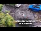 Ce nageur improvise une brasse en plein Paris après l'orage