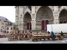 Amiens: une cathédrale en carton le temps d'un week-end