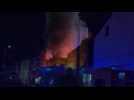 Spectaculaire incendie dans un garage à Jambes.