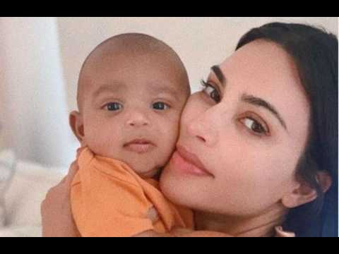 VIDEO : Kim Kardashian: sa fille, North, est le 'sosie' de Kanye