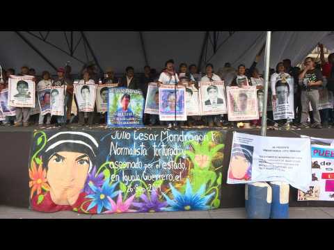 Protest marks 5th anniversary of the disappearence of 43 students