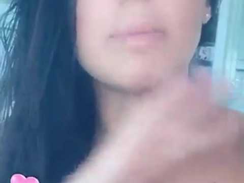 VIDEO : Shanna Kress (LaVillaDesCoeursBriss5) : En couple depuis la fin du tournage ? Elle fait des