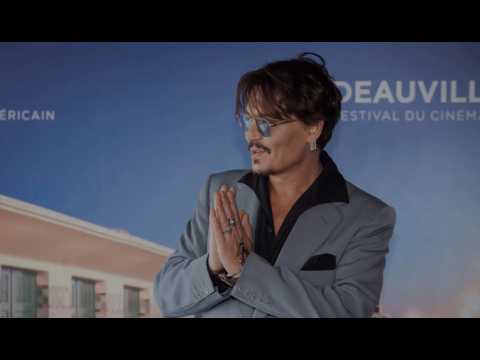 VIDEO : Le message touchant de Johnny Depp à Vanessa Paradis