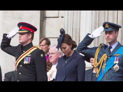 VIDEO : Le prince Harry admet avoir des 