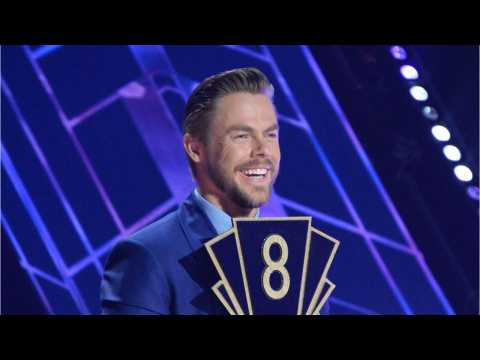 VIDEO : Derek Hough Hits The Dance Floor On 'Dancing With The Stars'