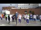 Coronavirus: flashmob à la clinique Ste-Anne/St-Rémi pour réclamer des bras supplémentaires