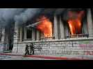 Guatemala: la contestation monte contre le président, le parlement incendié