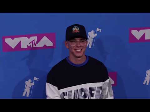 VIDEO : Logic a dpens prs d'un quart de million de dollars pour une carte 