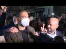 Algérie : libéré, le militant Khaled Drareni arrive chez ses parents