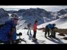 Boom du ski de rando: les CRS sensibilisent les nouveaux pratiquants