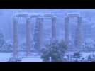 Grèce : Athènes se réveille sous la neige