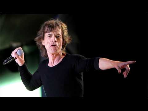 VIDEO : Mick Jagger Doing Well After Surgery
