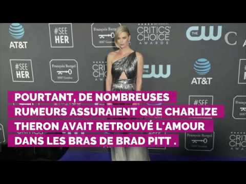 VIDEO : Mais que fait Brad Pitt ? Charlize Theron lance un appel aux célibataires