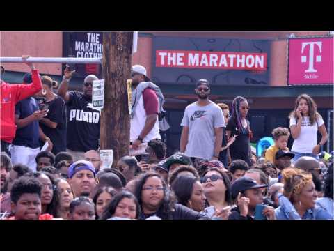 VIDEO : Nipsey Hussle's Store Becomes Sacred Ground For Fans