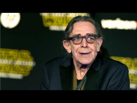 VIDEO : Star Wars: The Rise of Skywalker Director JJ Abrams Remembers Peter Mayhew
