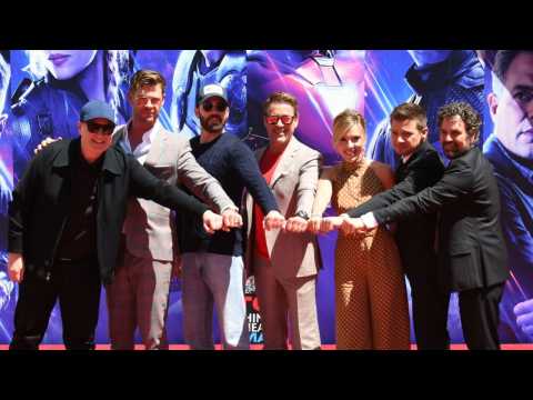 VIDEO : Critics Call 'Avengers: Endgame' A ?Miracle'