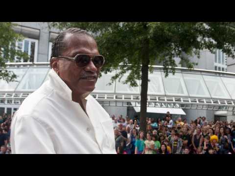 VIDEO : Mark Hamill Wishes Billy Dee Williams Birthday Wishes