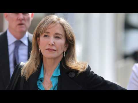 VIDEO : Felicity Huffman Pleads Guilty For Being Involved In College Scam