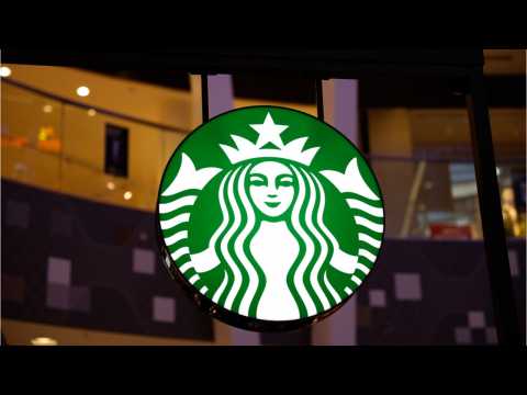 VIDEO : The S'mores Frappuccino Will Be Available At Starbucks On April 30th