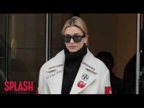 VIDEO : Hailey Bieber Feels Pressure To Be Perfect