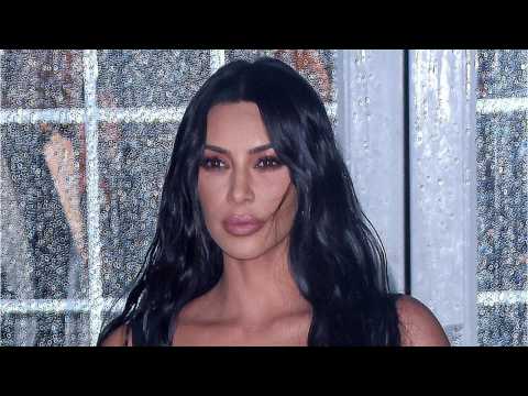 VIDEO : Kim Kardashian Unfollowed Everyone On Instagram