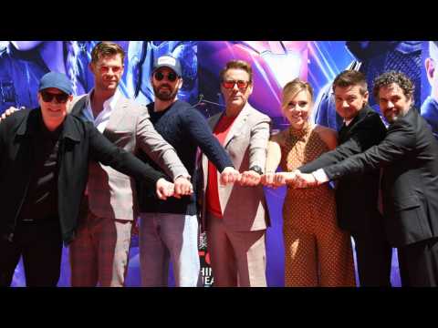 VIDEO : Cast Of Avengers: Endgame Promote Limited Edition Shirts For Charity