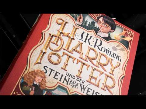 VIDEO : 'Harry Potter' Books Being Burned by Polish Priests