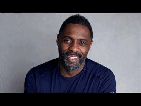 VIDEO : Idris Elba Impresses Coachella Attendees With DJ Set