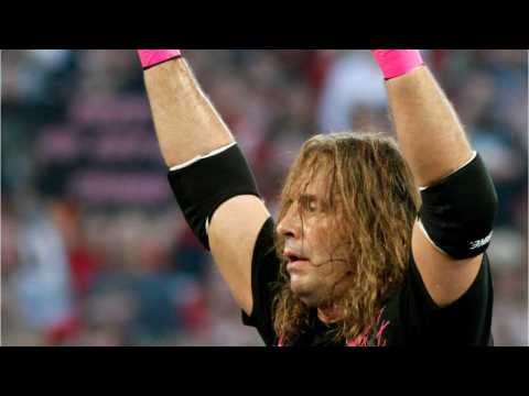 VIDEO : Bret Hart Attacked At WWE Hall of Fame Ceremony