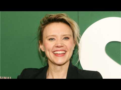 VIDEO : Kate McKinnon To Bring Theranos Founder Elizabeth Holmes To Hulu