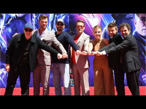 VIDEO : Movie Theaters Paying Tribute To 'The Snap'